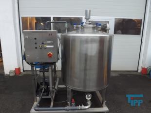 show details - used UV sterilization plant with closed stainless steel tank 