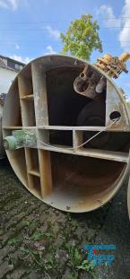 show details - Used PP round tank; treatment tank with agitator, storage tank 